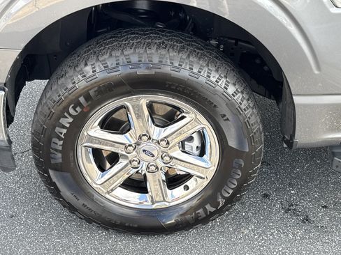 Used 2025 Ford F150 XLT w/ Equipment Group 301A Standard image 11