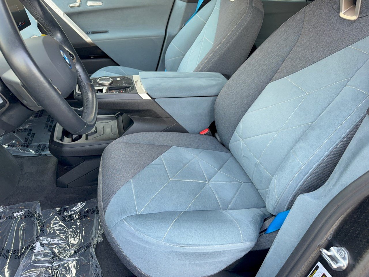 Certified 2024 BMW iX xDrive50 AWD/4WD image 5