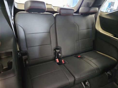 New 2026 Chevrolet Traverse Z71 w/ Driver Confidence Package image 14