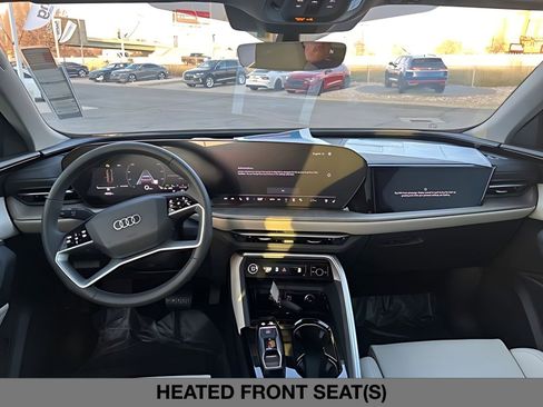 New 2025 Audi Q5 Prestige image 16