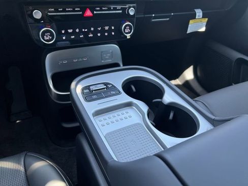 New 2026 Hyundai Ioniq 9 SEL AWD/4WD image 17