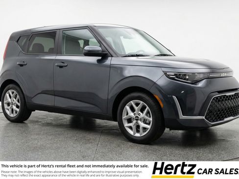 Used 2025 Kia Soul LX w/ LX Technology Package image 1