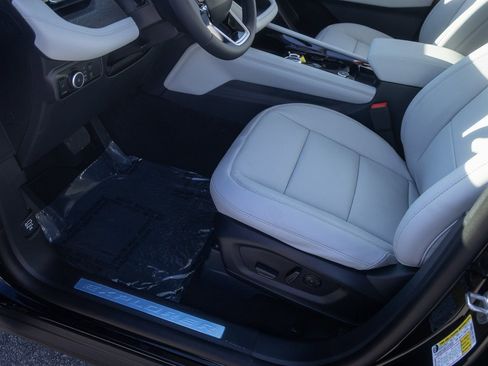 New 2026 Ford Explorer Platinum w/ LUX Leather Package AWD/4WD image 26