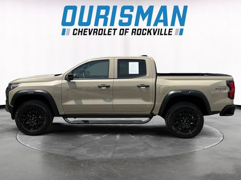Used 2023 Chevrolet Colorado Trail Boss w/ Technology Package AWD/4WD image 3