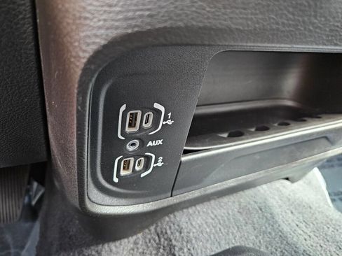 Used 2024 RAM 3500 SLT w/ Quick Order Package 2YG SLT AWD/4WD image 28