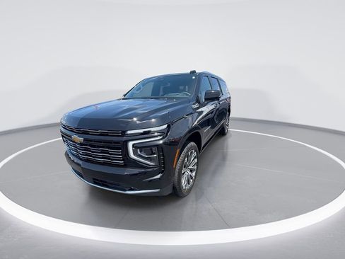 New 2026 Chevrolet Suburban High Country AWD/4WD image 4