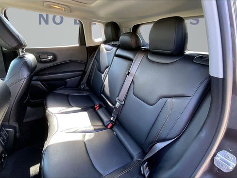 Used 2021 Jeep Compass Limited w/ Sun and Sound Group AWD/4WD image 22