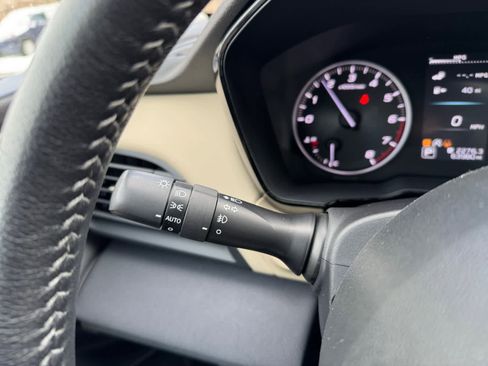 Used 2020 Subaru Outback Premium image 21