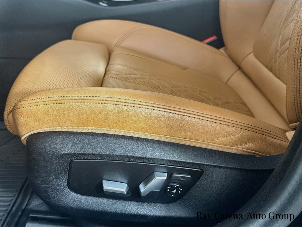 Used 2023 BMW 530i xDrive w/ Premium Package AWD/4WD image 20