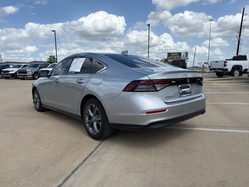 Used 2024 Honda Accord EX image 7