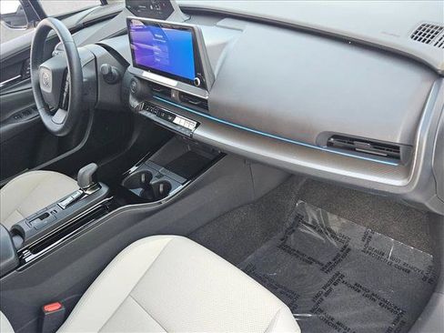 Used 2024 Toyota Prius Limited FWD image 20