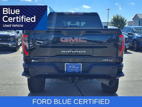Used 2024 GMC Sierra 2500 AT4 w/ AT4 Premium Plus Package AWD/4WD image 5
