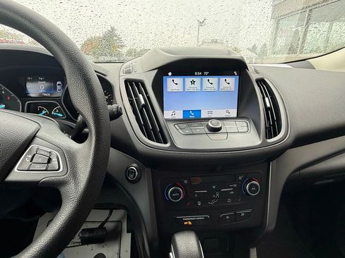 Used 2019 Ford Escape SE image 20