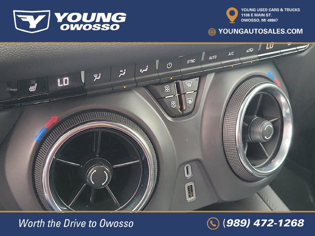 Used 2021 Chevrolet Blazer LT FWD image 23