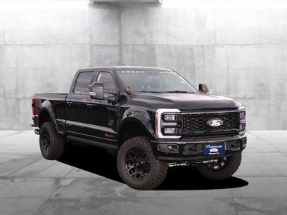 New 2026 Ford F250 Lariat w/ Black Appearance Package