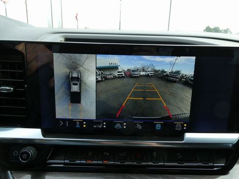 Certified 2025 Chevrolet Silverado 2500 LTZ w/ LTZ Plus Package image 29