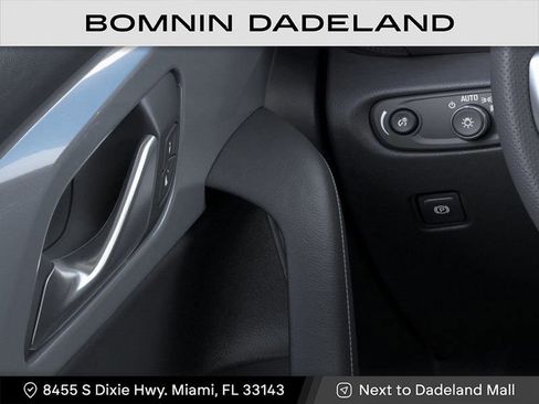 New 2025 Chevrolet Blazer LT image 23