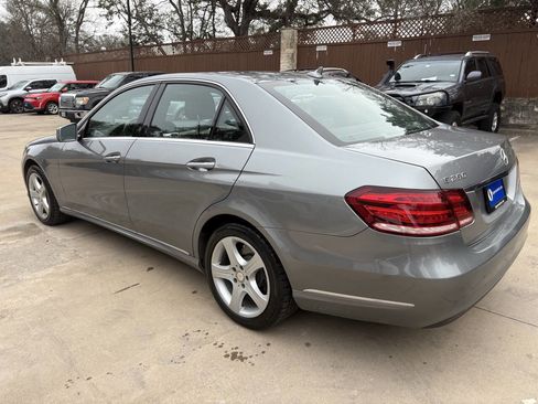 Used 2014 Mercedes-Benz E 250 E 250 BlueTEC Luxury 4dr Sedan image 6
