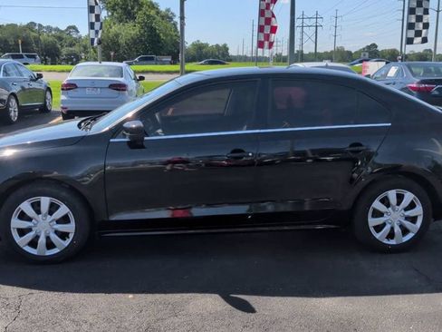 Used 2017 Volkswagen Jetta S FWD image 5