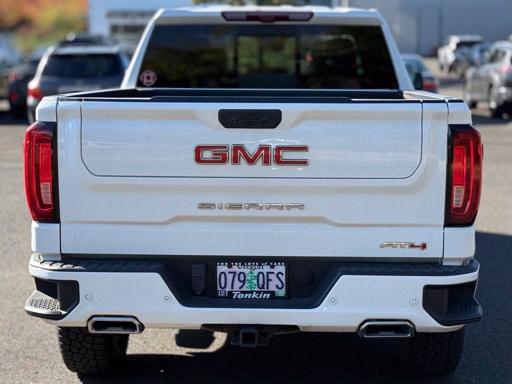 Used 2023 GMC Sierra 1500 AT4 w/ Technology Package AWD/4WD image 4