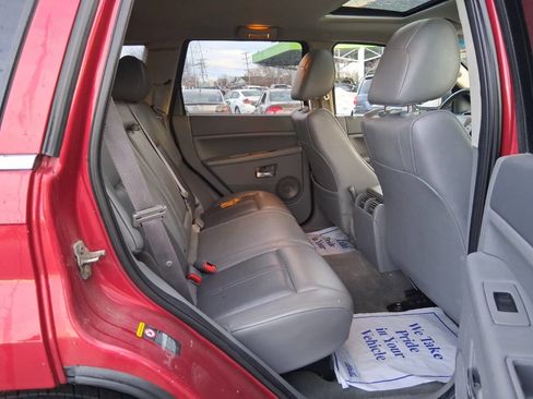 Used 2005 Jeep Grand Cherokee Limited image 10