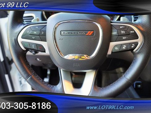 Used 2016 Dodge Durango R/T w/ Technology Group AWD/4WD image 24