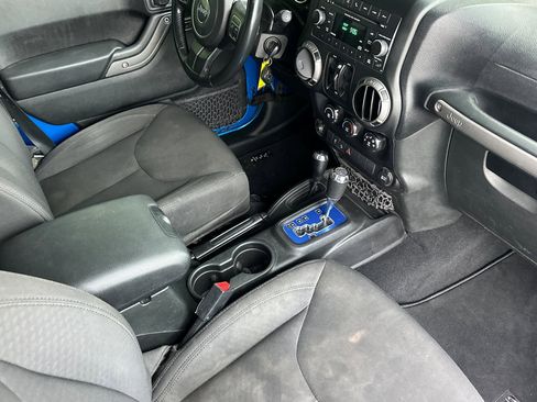 Used 2016 Jeep Wrangler Unlimited Sport w/ Quick Order Package 24S image 16