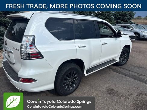 Used 2022 Lexus GX 460 Premium w/ Premium Package AWD/4WD image 6