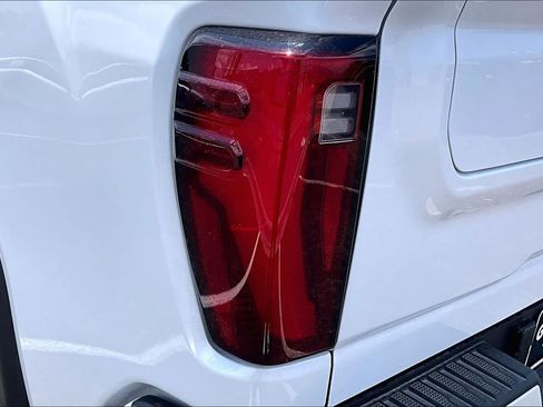 Used 2026 GMC Sierra 3500 Denali w/ Technology Package AWD/4WD image 27