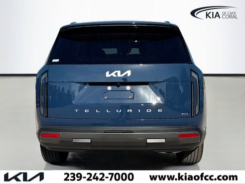 New 2027 Kia Telluride S image 4