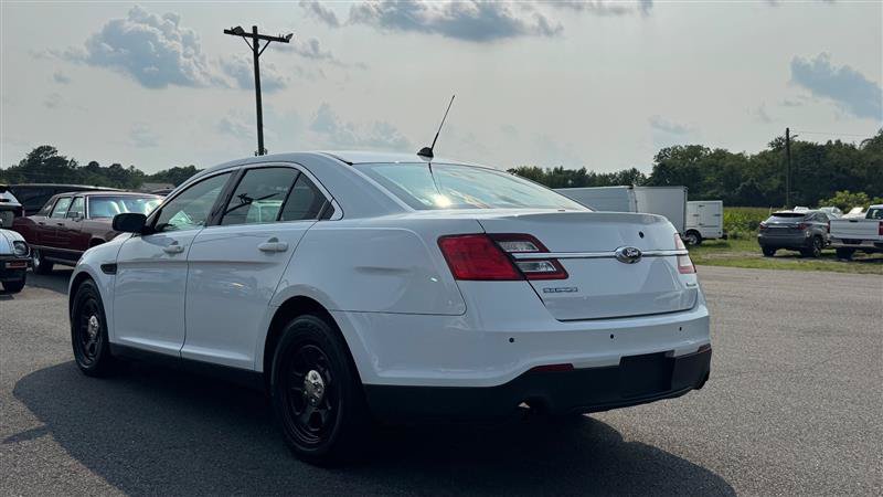 Used 2018 Ford Taurus Police Interceptor AWD image 9