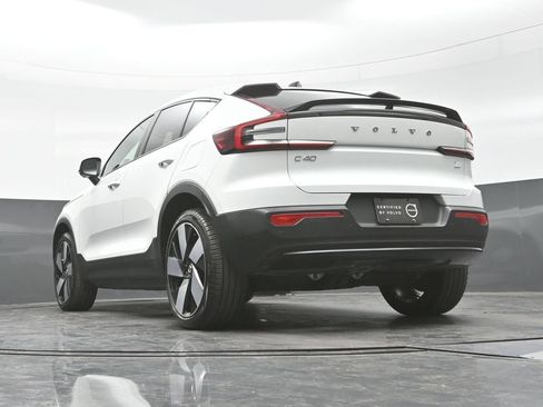 Used 2023 Volvo C40 P8 Recharge Plus w/ Climate Package AWD/4WD image 25