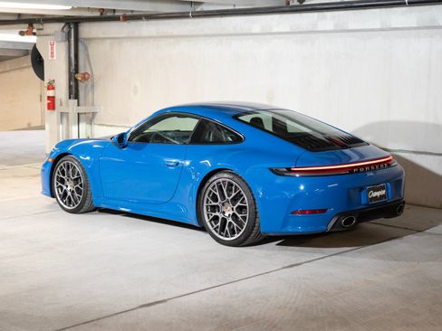 Certified 2025 Porsche 911 Carrera S RWD image 3
