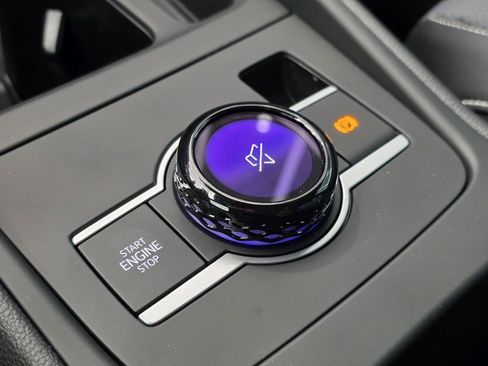 New 2026 Volkswagen Tiguan SE R-Line image 15