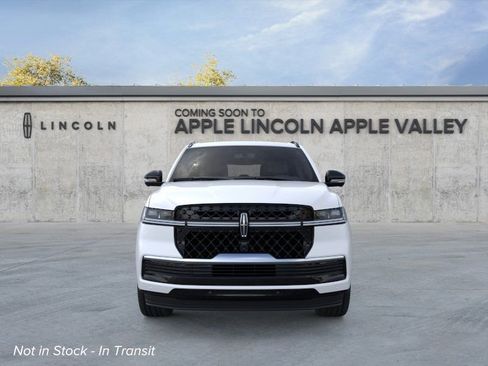 New 2026 Lincoln Navigator L Reserve AWD/4WD image 6