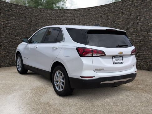 Used 2022 Chevrolet Equinox LT FWD image 4