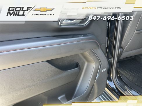 Used 2024 Chevrolet Suburban RST w/ Luxury Package AWD/4WD image 22