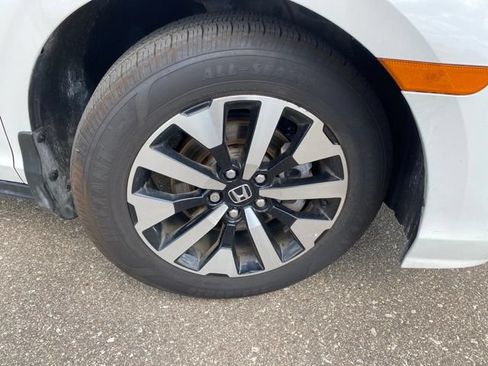Used 2025 Honda Odyssey EX-L image 5