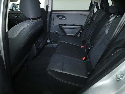 Used 2023 Nissan Rogue SV AWD/4WD image 14
