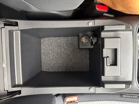 New 2025 Subaru Outback Premium image 23