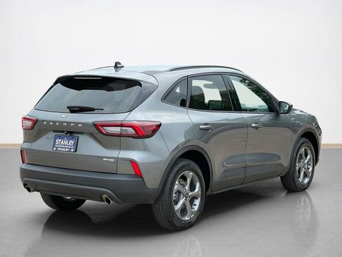 Used 2025 Ford Escape ST-Line AWD/4WD image 8