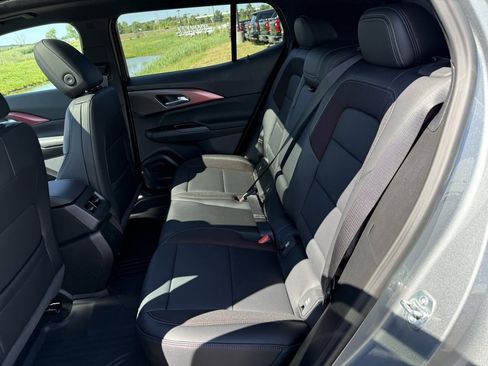 New 2025 Chevrolet Equinox EV RS image 25