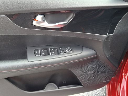 Used 2023 Kia Forte GT FWD image 12