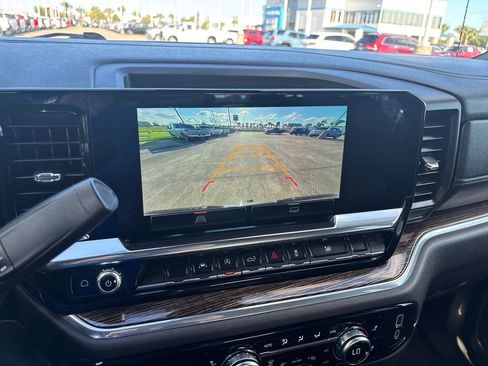 Used 2024 GMC Sierra 1500 SLE RWD image 23