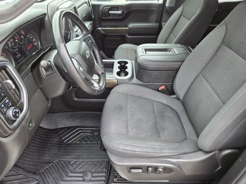 Used 2022 Chevrolet Silverado 1500 LT Trail Boss w/ Convenience Package II AWD/4WD image 13