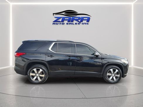 Used 2018 Chevrolet Traverse LT image 8