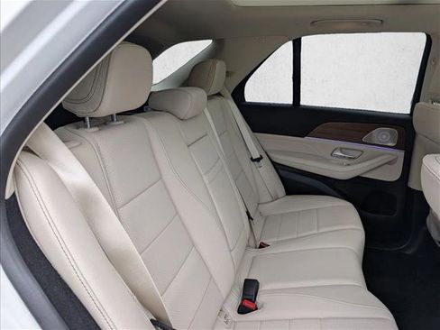 Used 2024 Mercedes-Benz GLE 450 4MATIC image 17