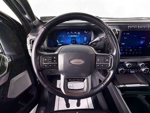 Used 2023 Ford F450 Platinum w/ FX4 Off-Road Package image 11