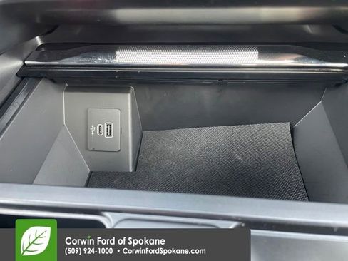 Certified 2025 Ford F150 Lariat image 36