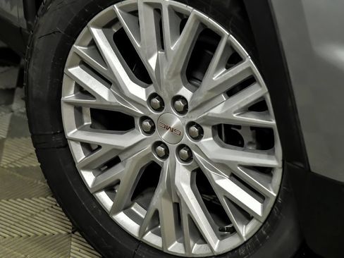 New 2027 GMC Acadia Elevation w/ Elevation Premium Package AWD/4WD image 3